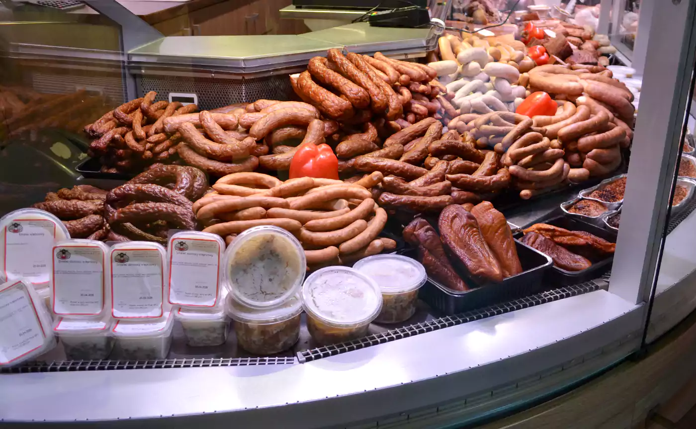 Lada mięsna w sklepie